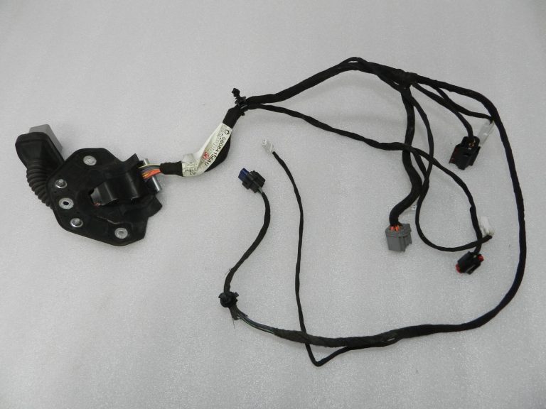OEM Lancia Thema II aizmugurējo durvju elektroinstalācijas instalācija kreisā labā K68084156AA, P68084156AB