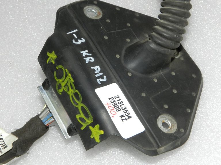 OEM Lancia Thema II aizmugurējo durvju elektroinstalācijas instalācija kreisā labā K68084156AA, P68084156AB