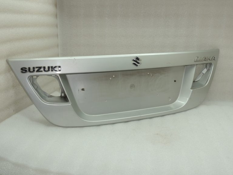 Suzuki Liana aizmugurējo durvju apšuvums sudraba krāsā 8394054G00Z2S