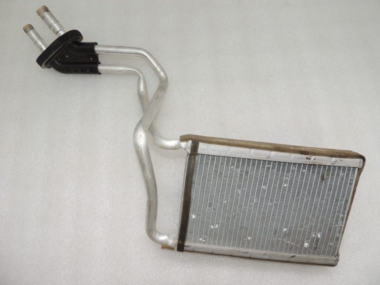 Ford Ranger P375 gaisa kondicionēšanas sistēmas sildītāja radiators un blīve 1718120 AB39-18B539-AA