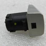 Opel Zafira B oriģinālais durvju rokturis 13142761
