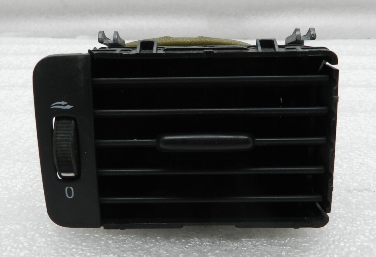 Volvo S80 II Oriģinālā priekšējā kreisā ventilācijas atvere 30755177