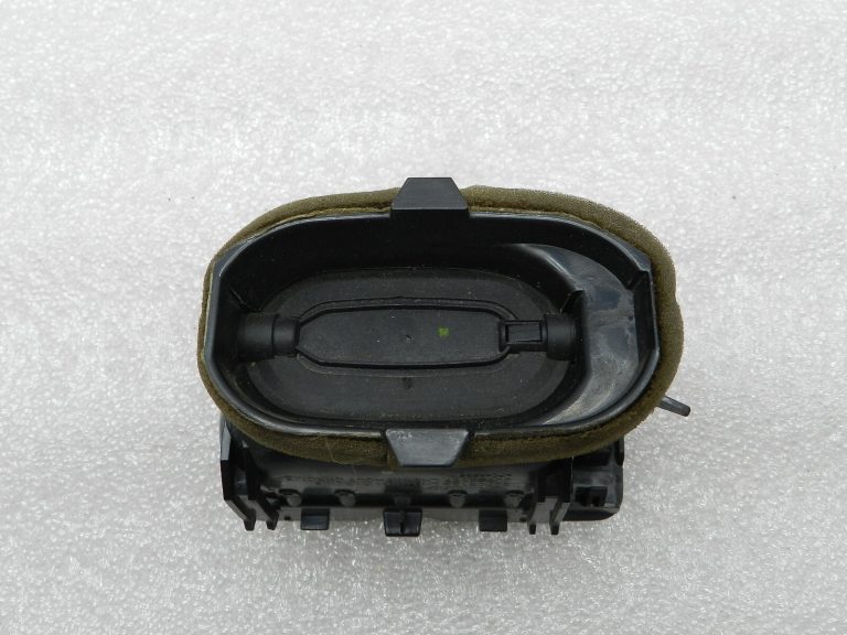 Volvo S80 II Oriģinālā priekšējā kreisā ventilācijas atvere 30755177