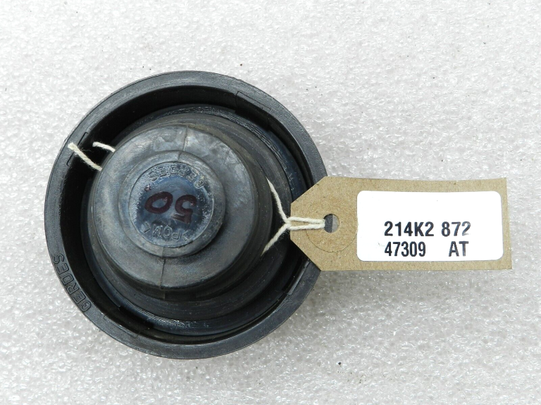 Opel Zafira B oriģinālais degvielas uzpildes vāciņš 90501145