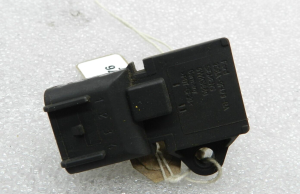 Ford genuine pressure sensor Intake pressure sensor Air pressure sensor