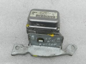 Mazda 3 oriģinālais rotācijas ātruma sensora vadības bloka sensors