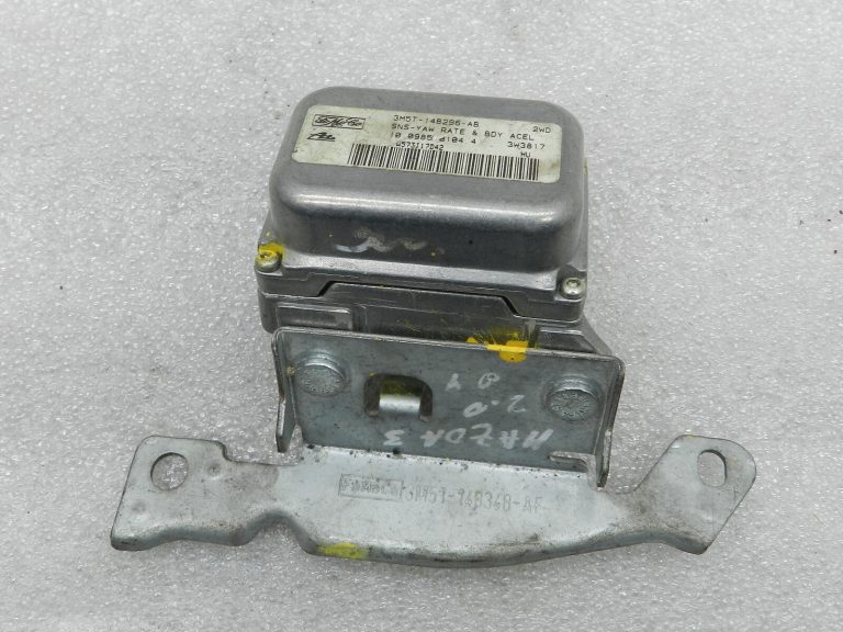 Mazda 3 oriģinālais rotācijas ātruma sensora vadības bloka sensors