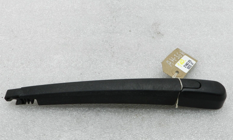 Hyundai I40 oriģinālā aizmugurējā vējstikla tīrītāja rokturis 98815 2J000