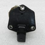VW Audi Audi Skoda Seat Oriģināls motora eļļas līmeņa devējs Eļļas līmeņa devējs