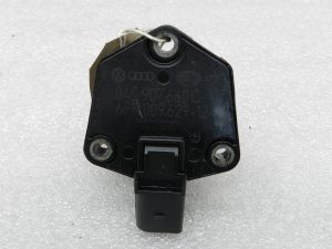 VW Audi Skoda Seat Genuine engine oil level sensor Oil level sensor