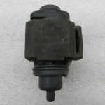 Audi VW oriģinālais solenoīda vārsta spiediena pārveidotājs