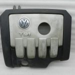 Volkswagen Passat TDI motora pārsegs
