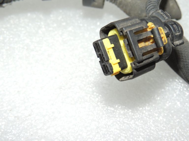 Opel Corsa D 1.3CDTi Z13DTJ Degvielas iesmidzinātāji Dzinēja elektroinstalācija 55218682
