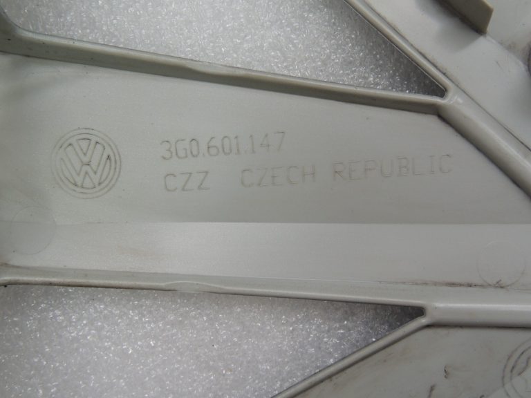 Oriģināli VW riteņu disku vāciņi 16 collu 3G00714561ZX 3G0601147 3G0601147