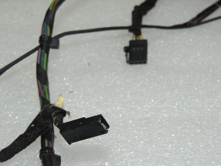 Opel Meriva B aizmugurējo durvju instalācijas instalācija 13362970 13332189