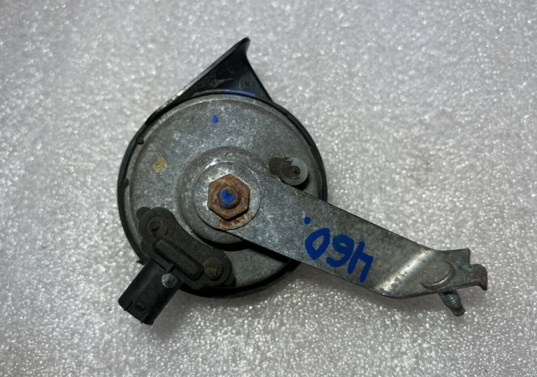BMW X3 E83 Horn Fanfāra Zema skaņas signāla Augsts skaņas signāls 61333403281 61333403279