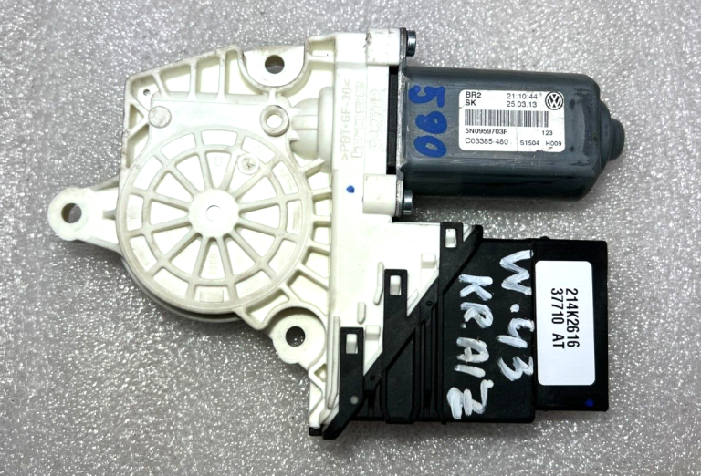 VW Tiguan oriģināls elektrisko logu motora durvju vadības bloks aizmugurējais kreisais 5N0959703F