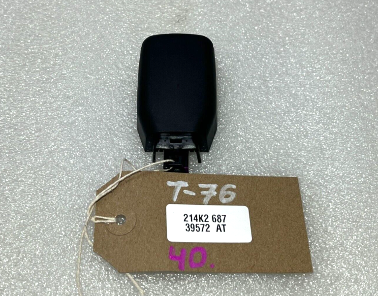 Toyota Yaris P13 oriģinālais lietus sensors 89941-0D010
