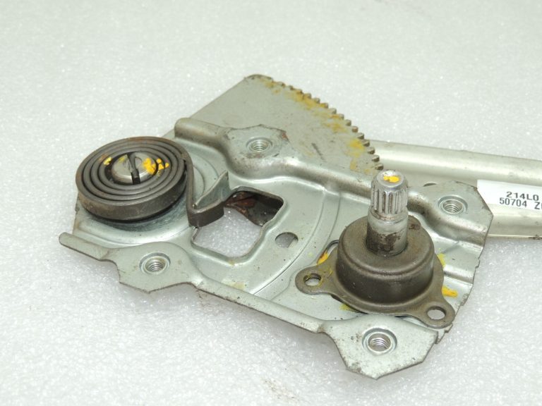 Suzuki Swift Mk1 SX4 aizmugurējais kreisais loga regulators 83540-62J00