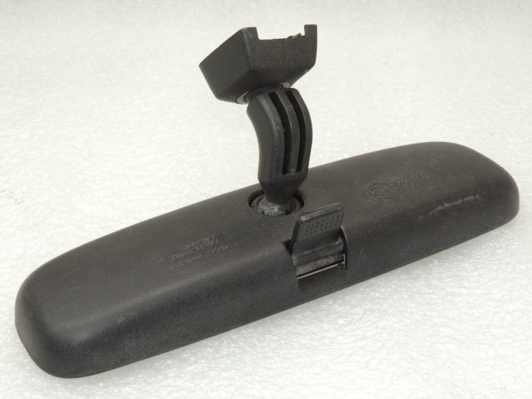 Suzuki SX4 iekšējais atpakaļskata spogulis 8470365J00