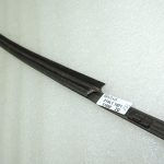 Suzuki SX4 Logu līstes blīvējums priekšējais labais 8381179J00