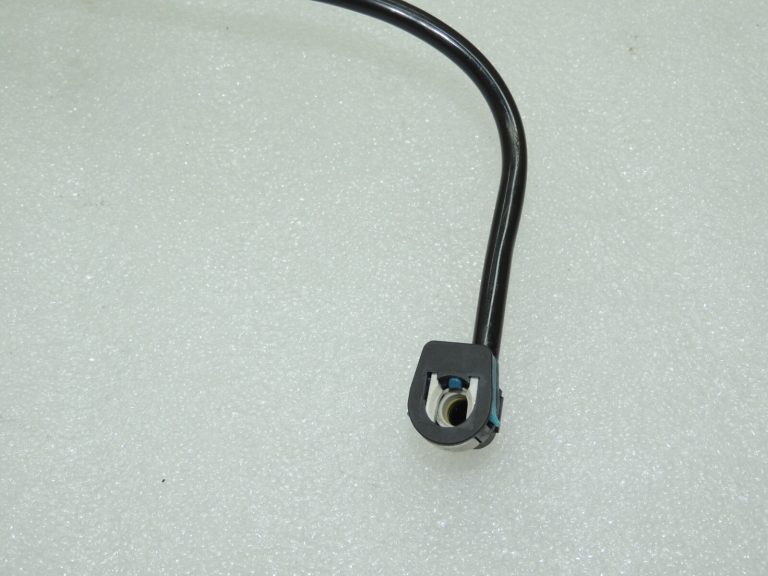 OEM Opel Meriva B 1.3 CDTi degvielas padeves līnija 13408790
