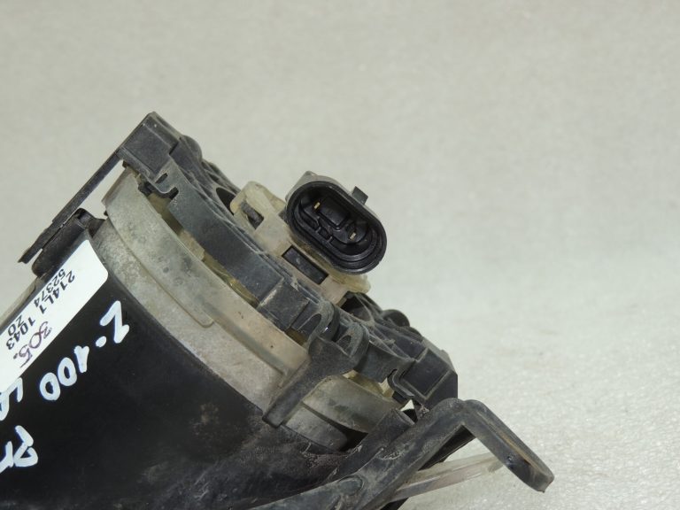 Opel Zafira C Priekšējais labais miglas lukturis 20863017