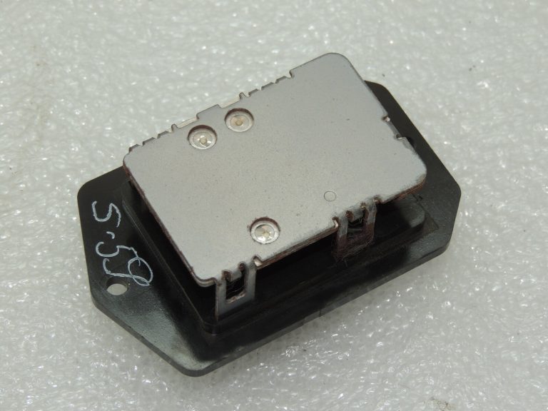 Oriģināls Suzuki SX4 I ventilatora rezistors 741405858J00