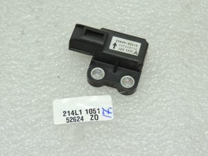 Suzuki Jimny III crash sensor airbag 33945-82C10