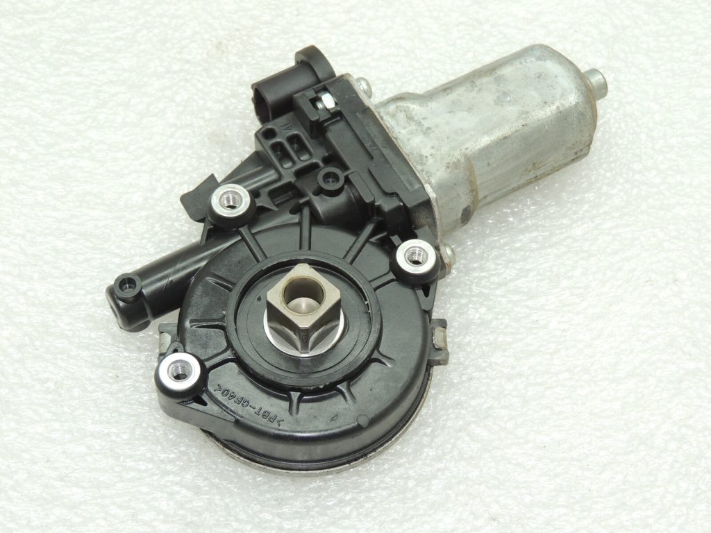 Suzuki Grand Vitara III Engine Power Windows Front Right 83401-65J00