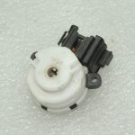 Suzuki Grand Vitara III aizdedzes slēdzis 37111-58J00