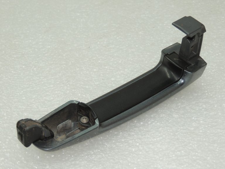 Suzuki Grand Vitara III ārējā aizmugurējo durvju rokturis pelēks 82812-63J00-ZDL