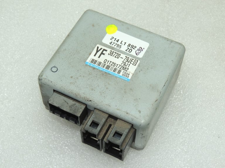Suzuki SX4 vadības bloks 3872079J40