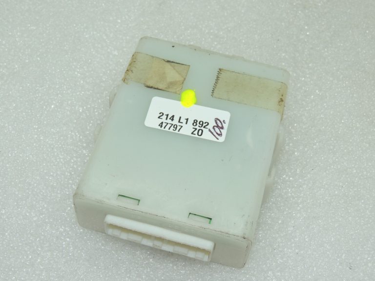 Suzuki SX4 Bezatslēgu vadības bloks 3717179J23