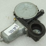 Suzuki Swift Mk1 dzinēja logu regulators priekšējais labais 83410-63J50