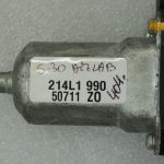 Suzuki Grand Vitara Mk3 aizmugurējā loga motors pa labi 83501-65J00