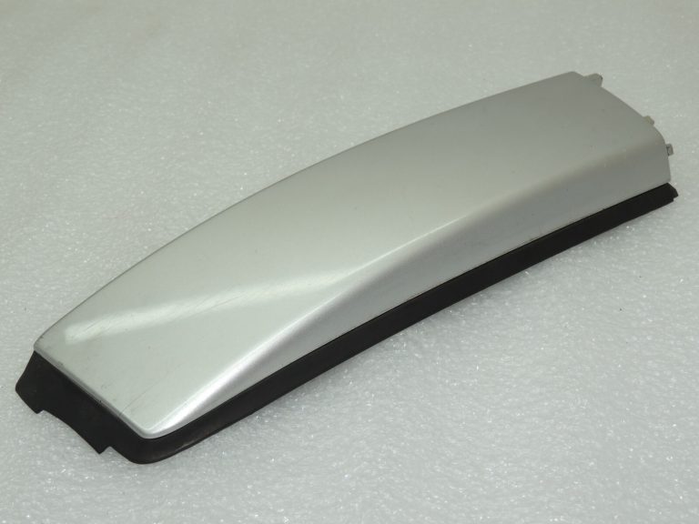 OEM Suzuki Grand Vitara III pārsegs jumta margas priekšējais kreisais 78220-65J00-Z2S