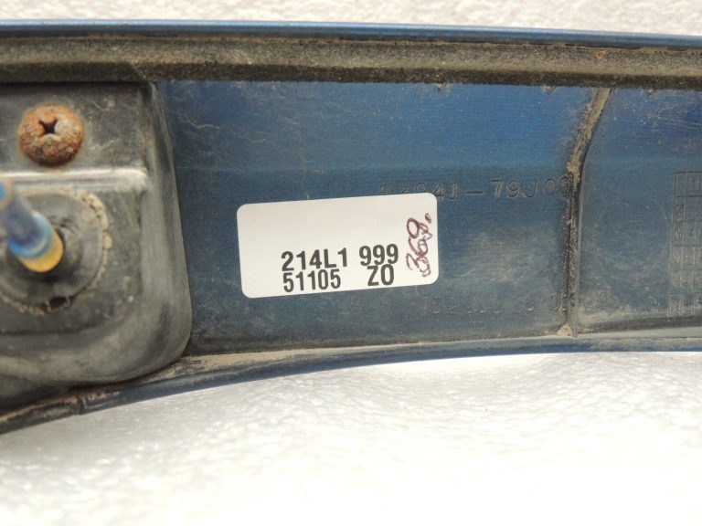 OEM Suzuki SX4 aizmugurējo durvju apdare ZCG Kasimir Blue ar slēdzi