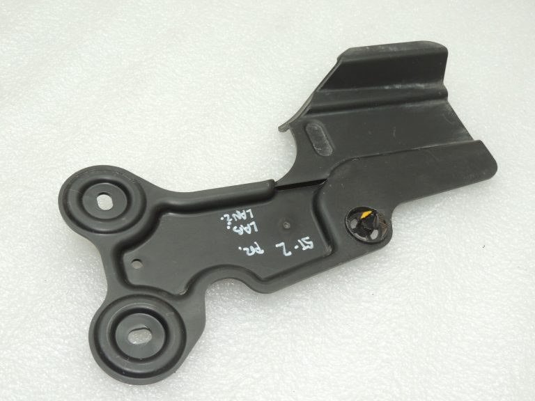 Seat Cupra Leon KL8 1.5TSIC Deflektors labajā pusē 5WA825841