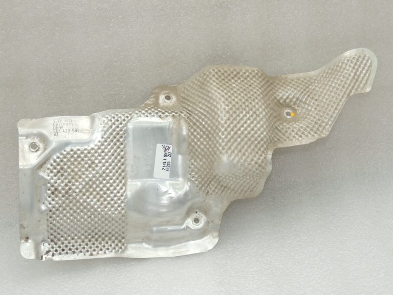 Seat Cupra Leon KL8 1.5TSIC siltuma vairogs stūres pārnesumkārbai 5Q1423981G