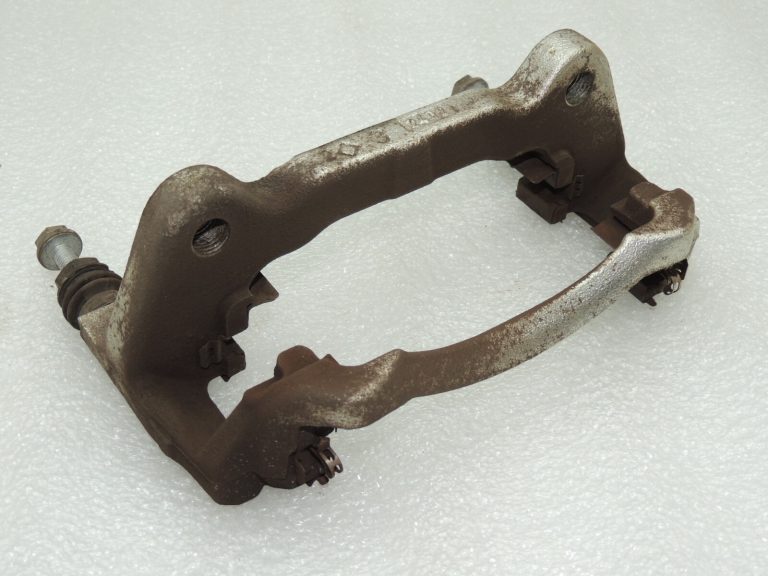 OEM Seat Cupra Leon KL8 1.5TSIC bremžu suporta kronšteins priekšējais 5WA615125