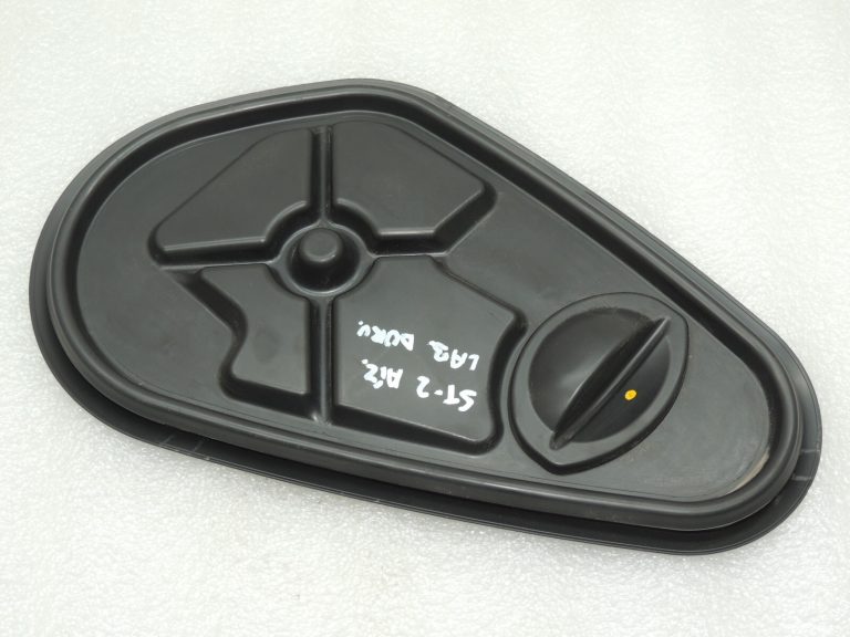 OEM Seat Cupra Leon KL8 1,5TSIC aizmugurējais labās puses durvju panelis 5FA839916A