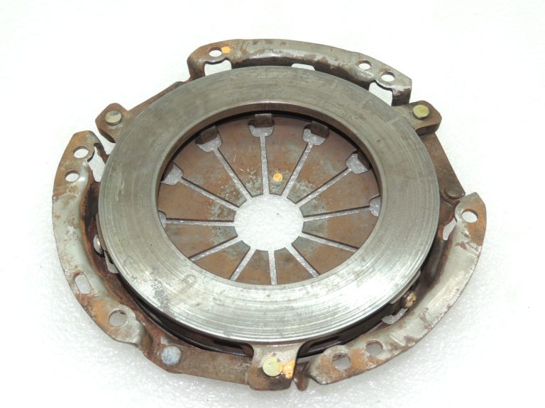 Suzuki Jimny 1.3i III Vara spiediena plate Spiediena plate 2210081A01