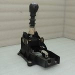 Suzuki Swift Mk1 oriģinālā pārnesumu pārslēgšanas svira 5 ātrumu 28100-63JA0