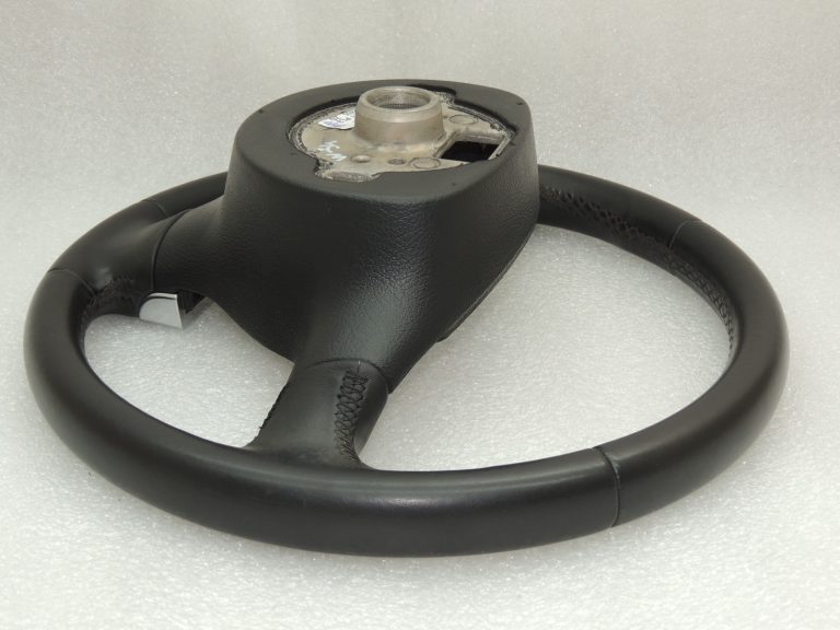 Oriģināls VW Tiguan 5N stūres rats ādas 1Q041909091AG