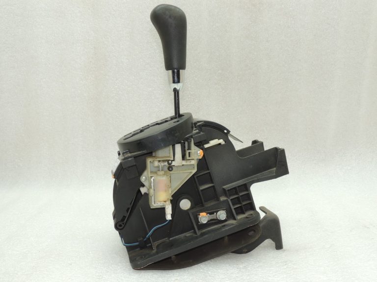 OEM Suzuki Grand Vitara III pārnesumkārbas svira automātiskā transmisija LHD 2810064JK2BWK