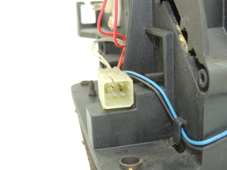 OEM Suzuki Grand Vitara III pārnesumkārbas svira automātiskā transmisija LHD 2810064JK2BWK