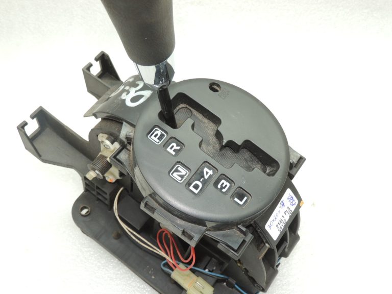 OEM Suzuki Grand Vitara III pārnesumkārbas svira automātiskā transmisija LHD 2810064JK2BWK