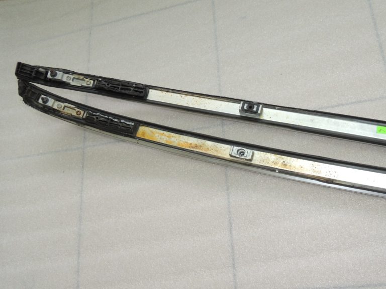Suzuki Vitara Mk4 jumta sliedes komplekts sudraba 78210-54P10-PNG 78220-54P10-PNG