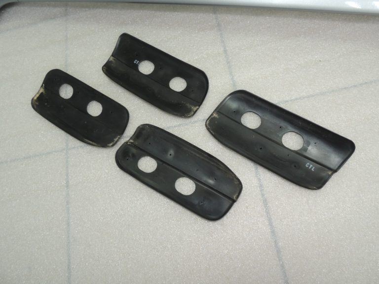Suzuki Grand Vitara Mk2 jumta margu komplekts sudraba 78210-65D02-Z2R, 78220-65D02-Z2R
